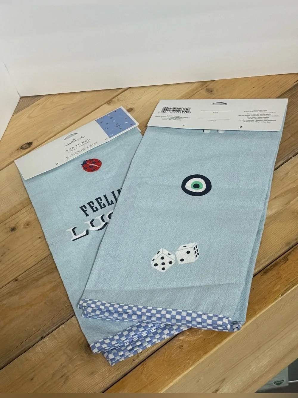 Hallmark Set of 2 Tea Towels Themed ‘Feeling Lucky’ Lady Bug 4-Leaf Clover - NWT